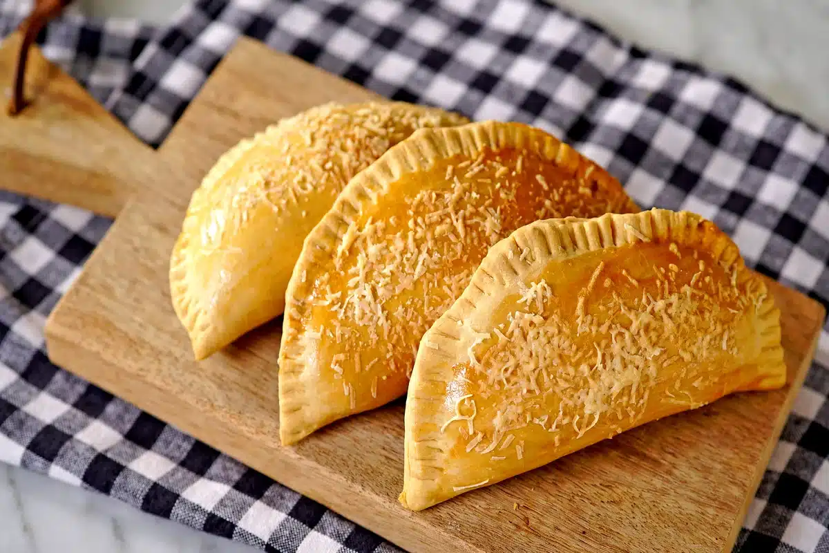 Pastel De Frango De Forno Simples